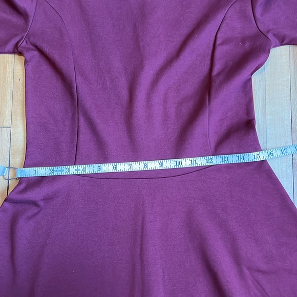 Modeway Dress - Picture 11 of 16